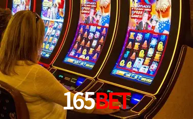 A Experiência Imersiva dos Cassinos Ao Vivo no 165bet